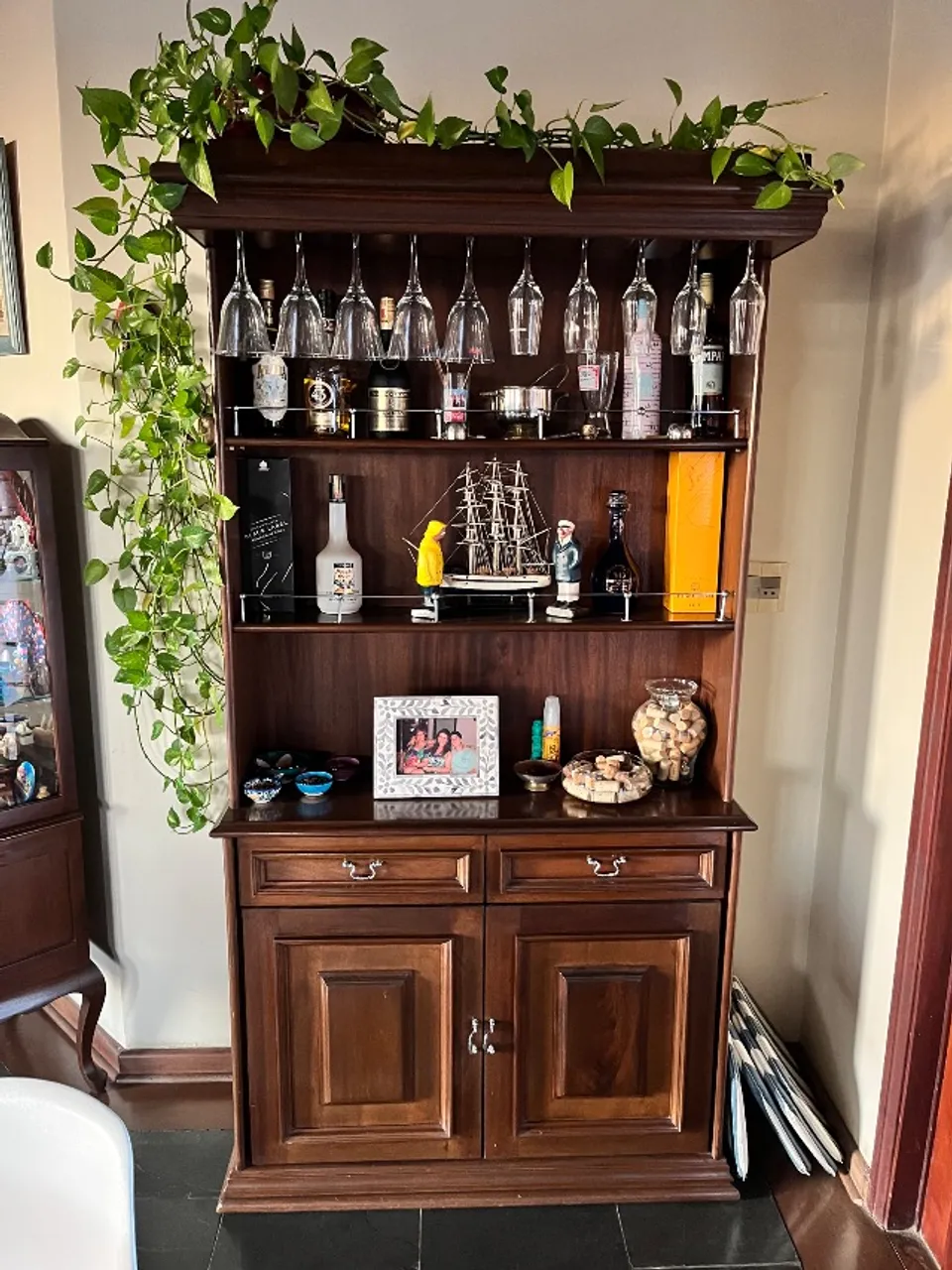 Bar vintage , design brasileiro modernista - da Móveis Hobjeto