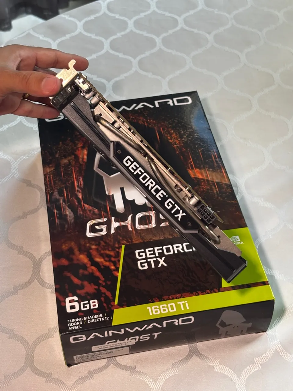 Placa de Vídeo Gainward GeForce GTX 1660 Ti 6GB (NOVA)