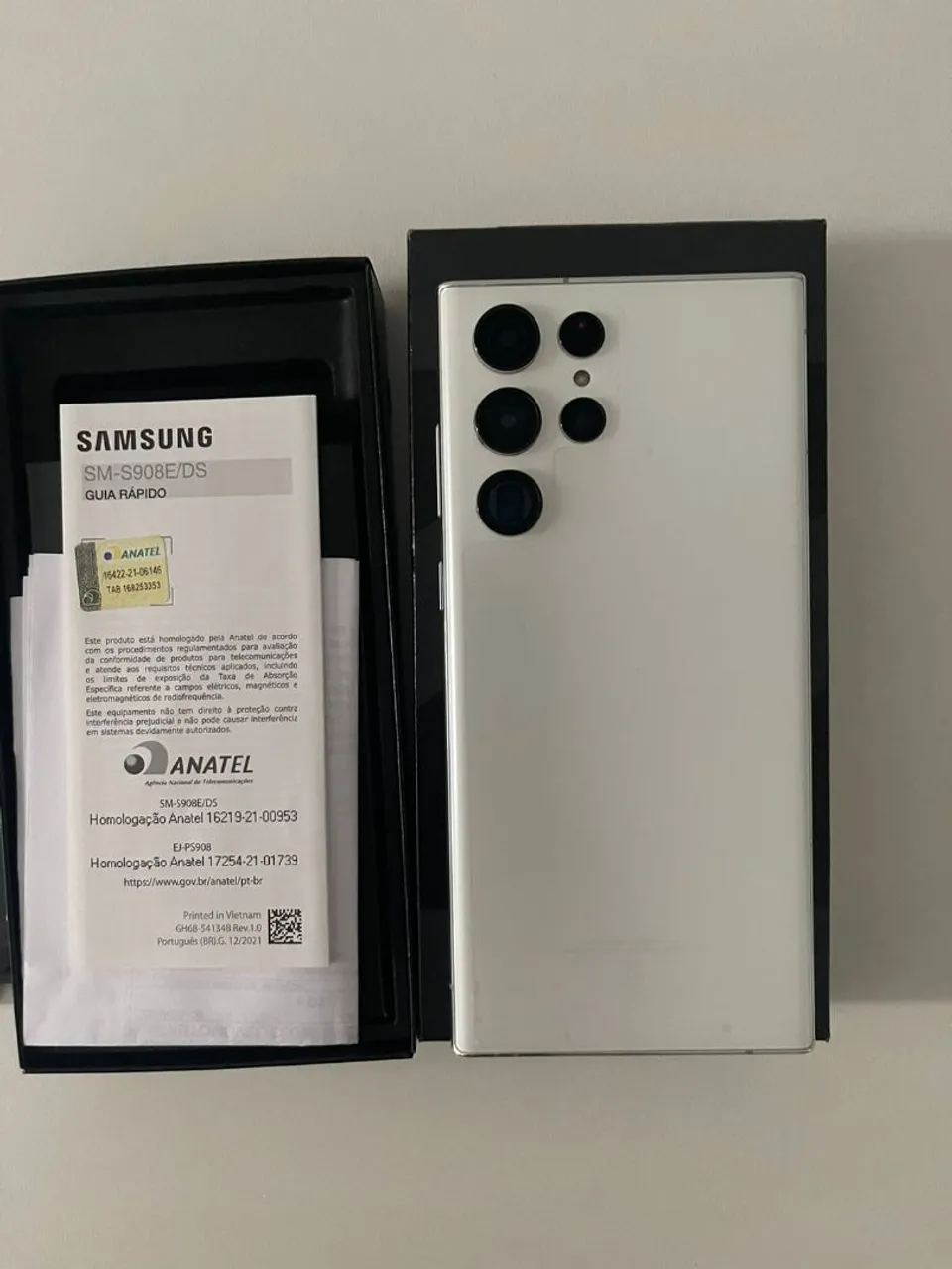 Samsung s 22 Ultra impecável com. Nota, caixa e carregador original.