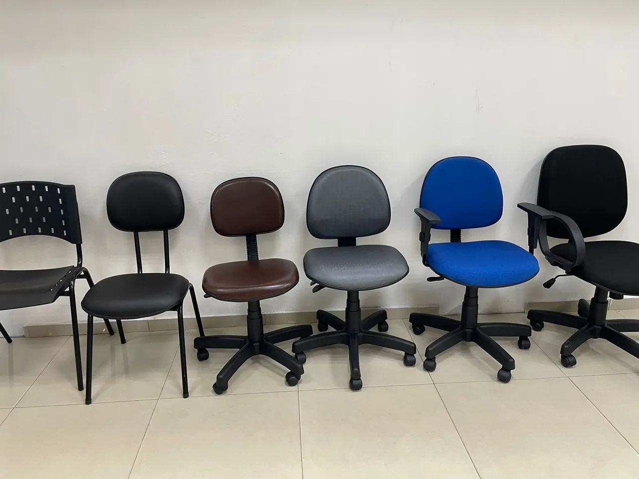 CADEIRA/ESCRITÓRIO  - Foto 4