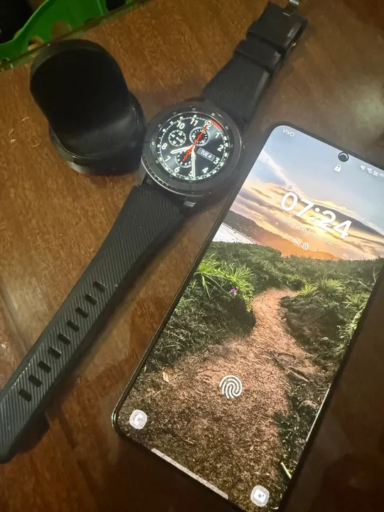 Samsung S22 Plus 256gb + Gear 3 Smart Watch usado + Carregador Turbo Power Bank Portatil