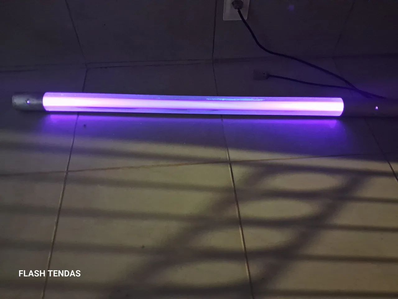 Lâmpada Luz negra fluorescente  - Foto 3