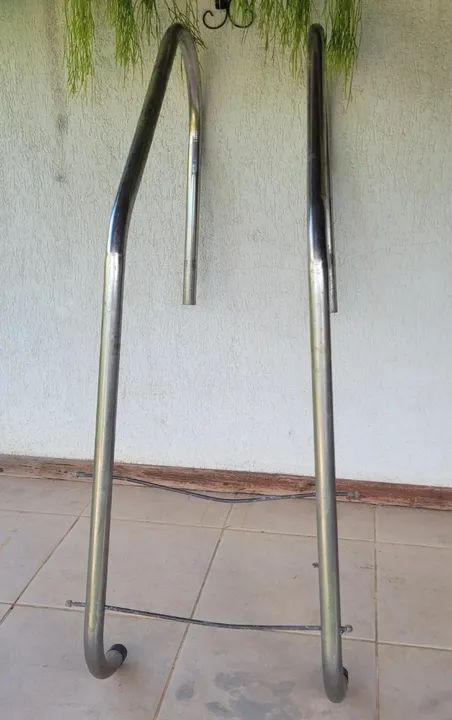 Escada para Piscina Aço Inox  - Foto 2