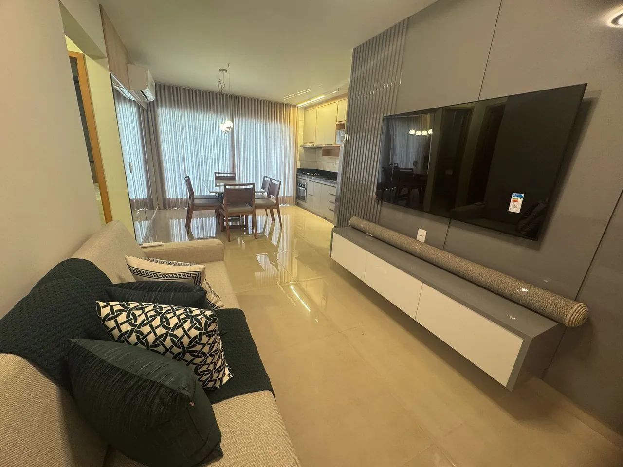 Alugo Apartamento Mobiliado Cheirando Novo 64m2 1 Vaga setor Bueno - Goiânia - GO