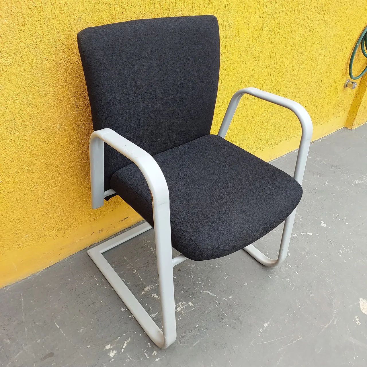 Cadeira escritorio fixa - Foto 2