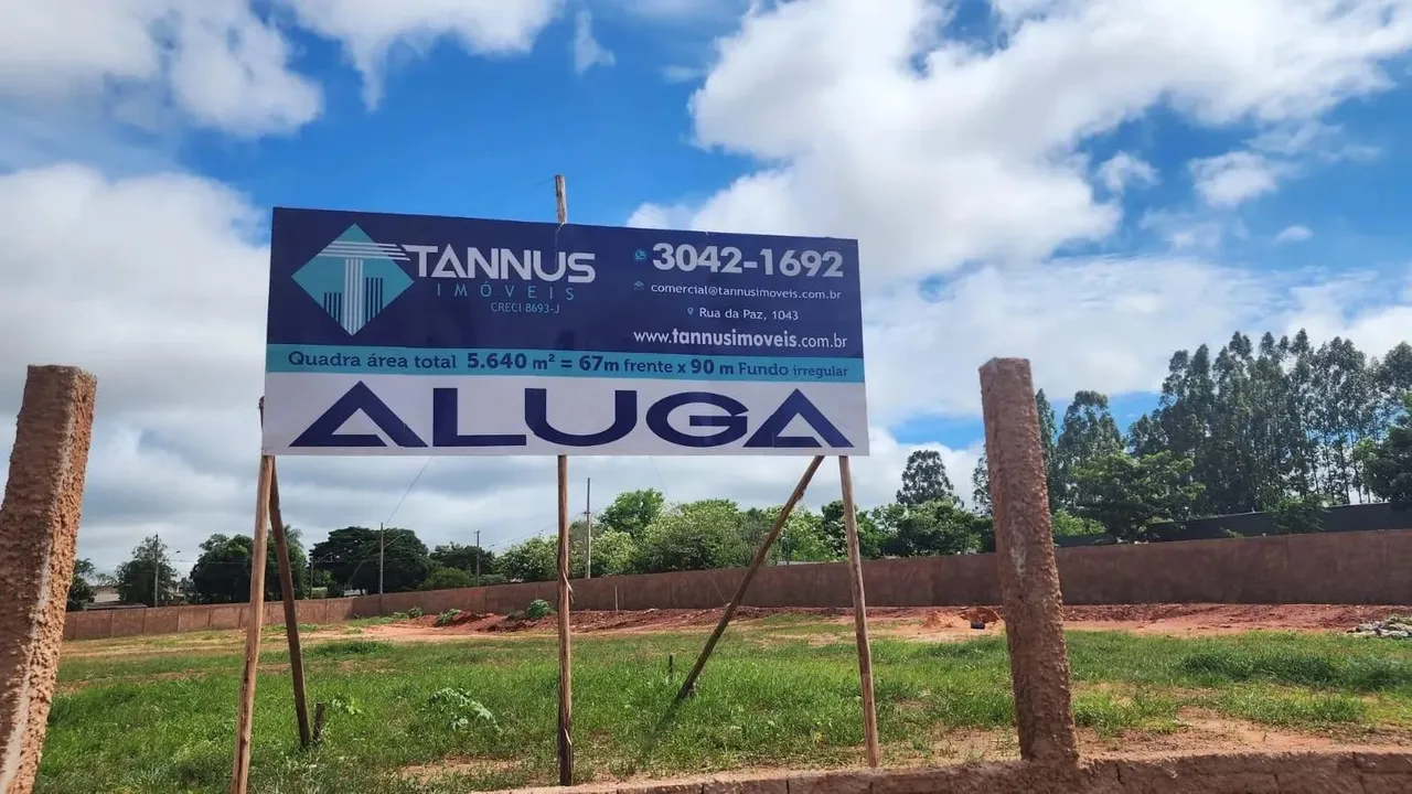 QUADRA 155 - LOTE 10A - ÁREA TOTAL = 5.640 m2. sendo 67 metros de frente por 90 metros fun