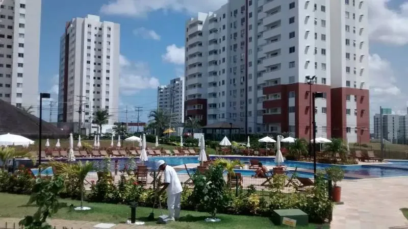 Lindo 2/4 com Varanda - Colinas de Piatã - 11º Andar - Vista Mar - Nascente