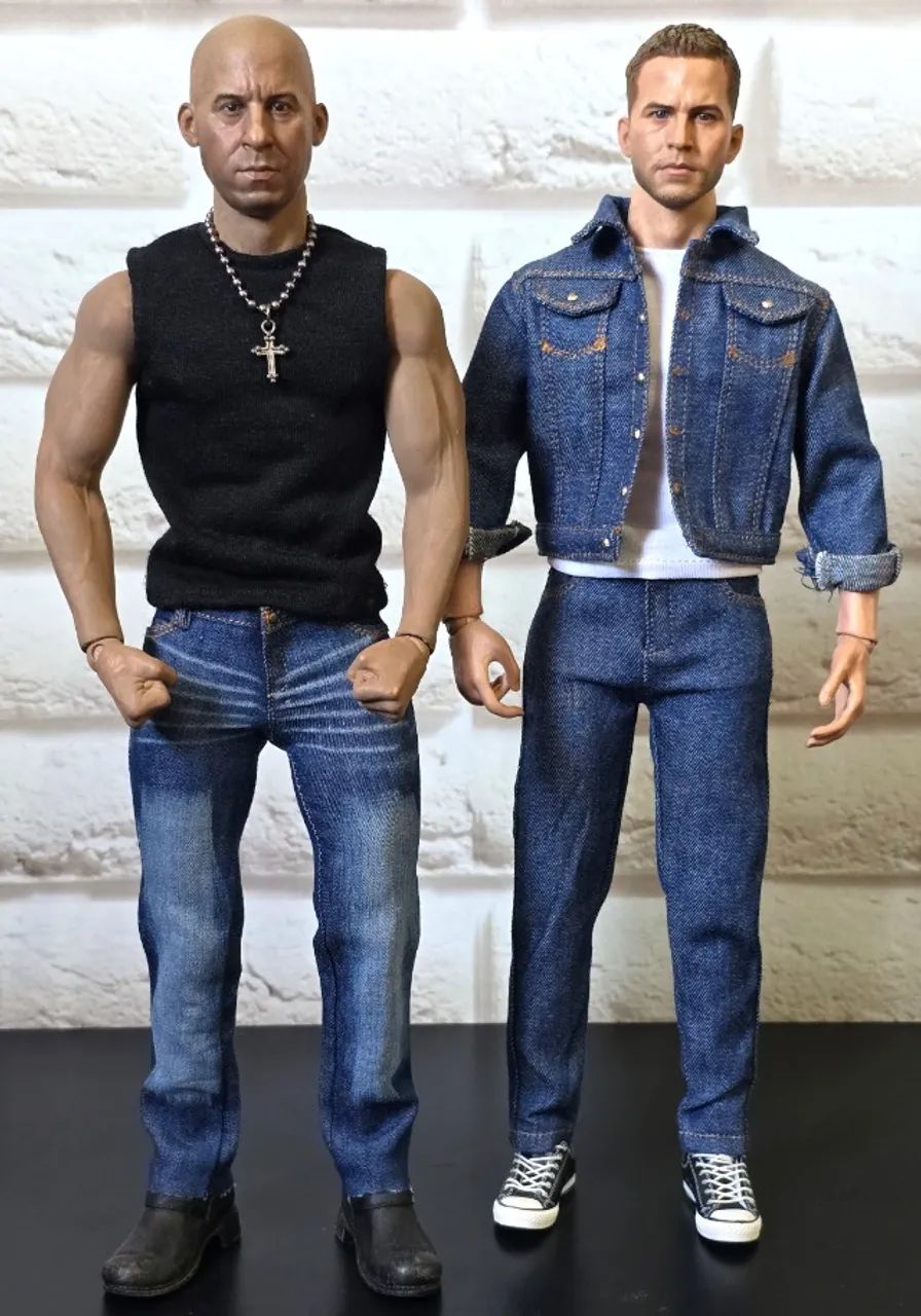Toretto e Brian - Velozes e Furiosos - Escala 1/6 - Tipo Hot Toys