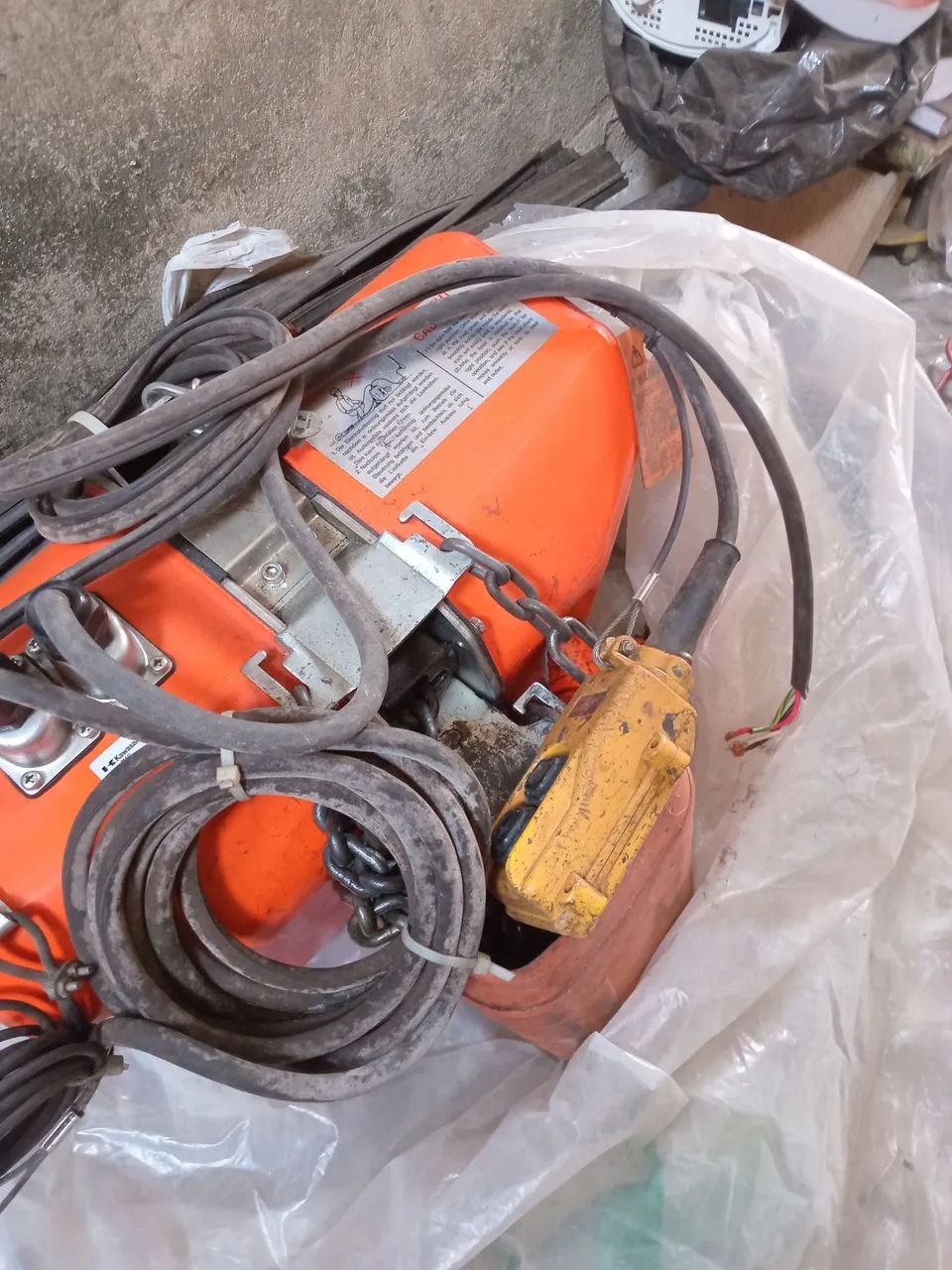 Vendo uma talha  1 tonelada  top - Foto 5