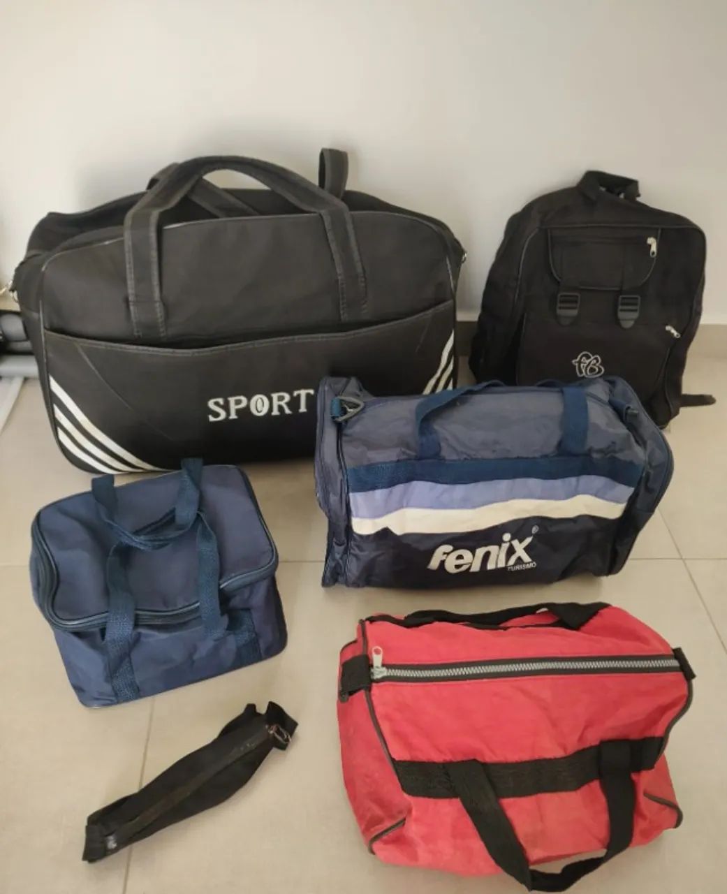 Kit com 4 bolsas / malas