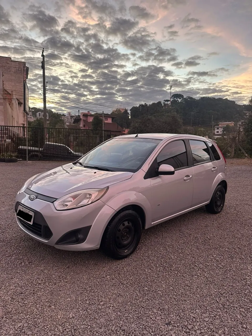 Fiesta Rocam SE 1.0 Flex
