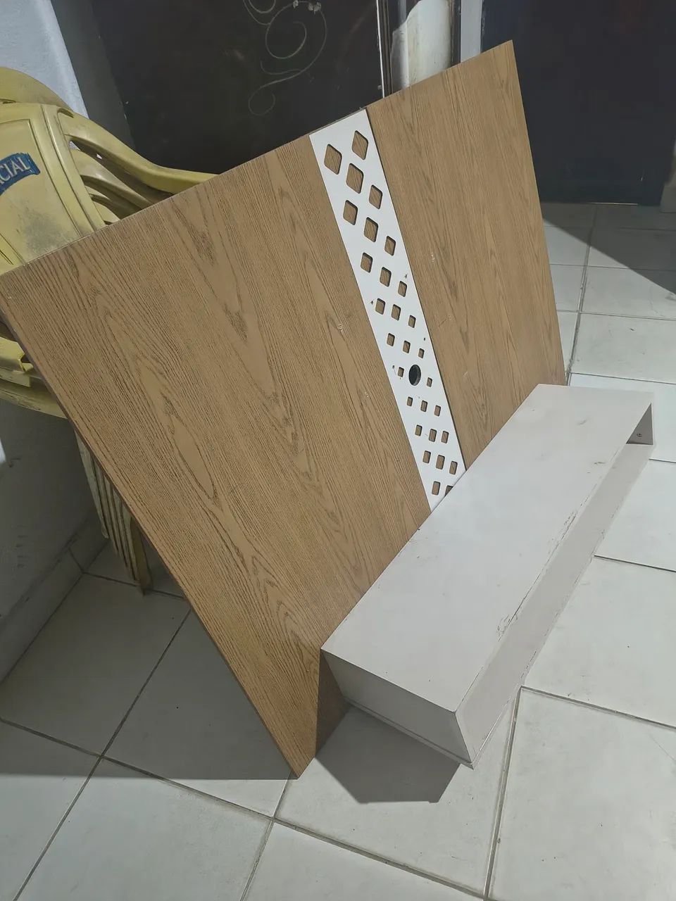 Wall panel with niche64962179911042123