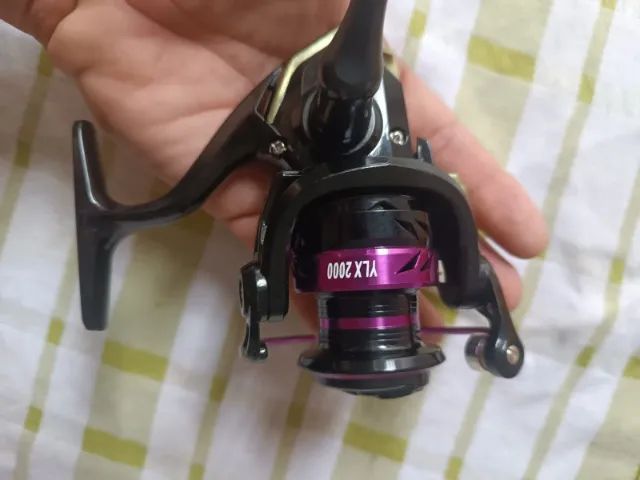 Molinete para pesca serie 2000YLX novo na caixa