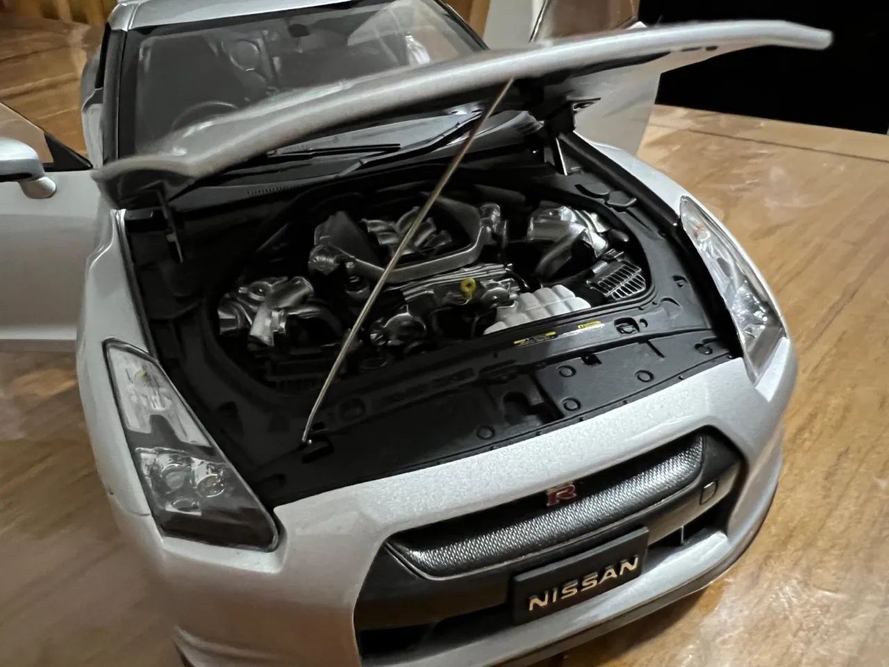 Skyline R35 kyosho 1/18 - Foto 4