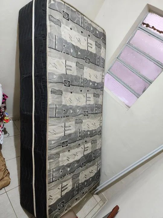 Cama box de solteiro