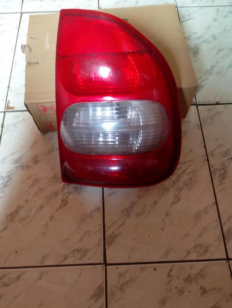 Lanterna traseira direita Corsa classic 2006