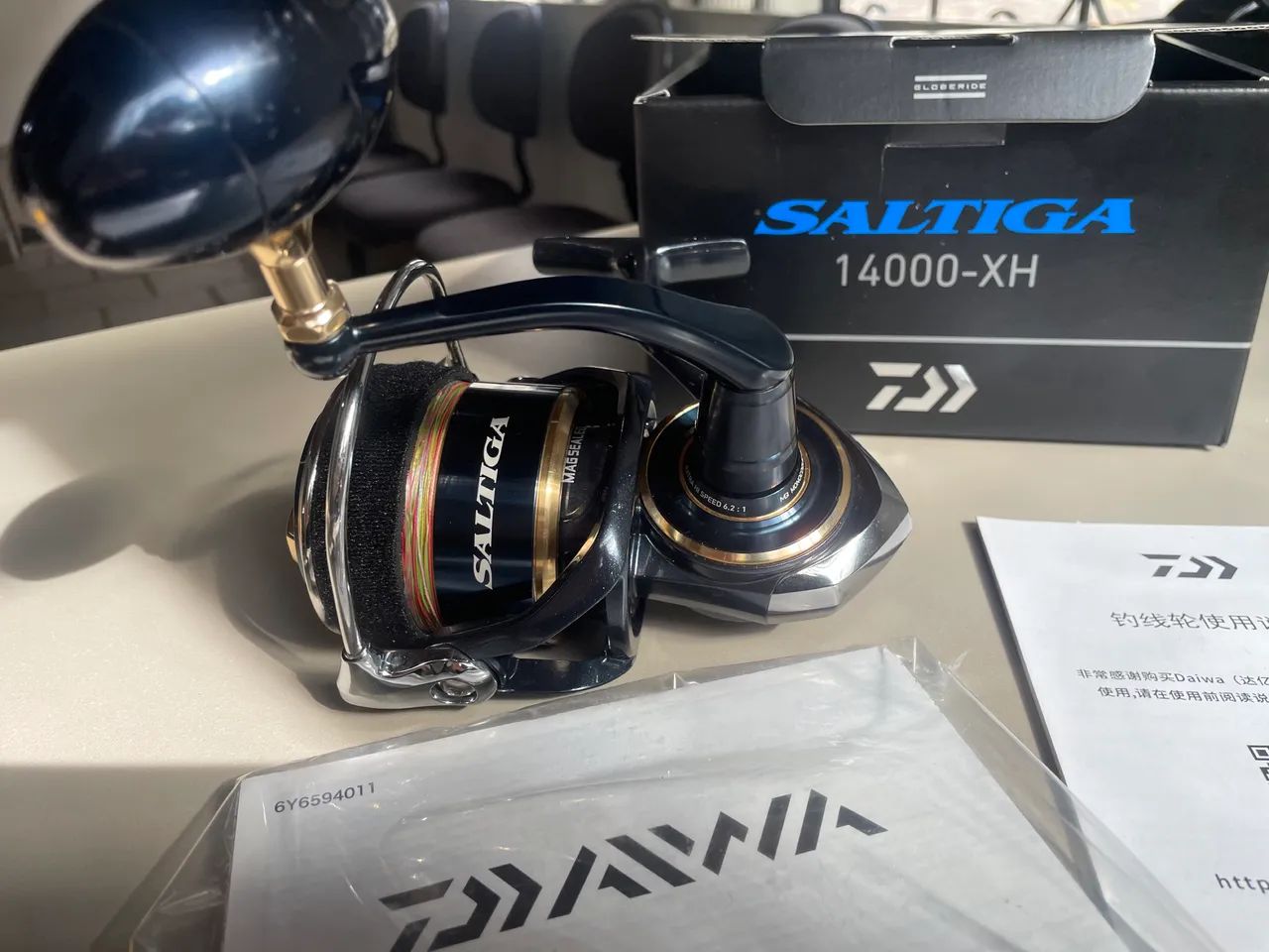 Molinete Daiwa Saltiga 14000-XH