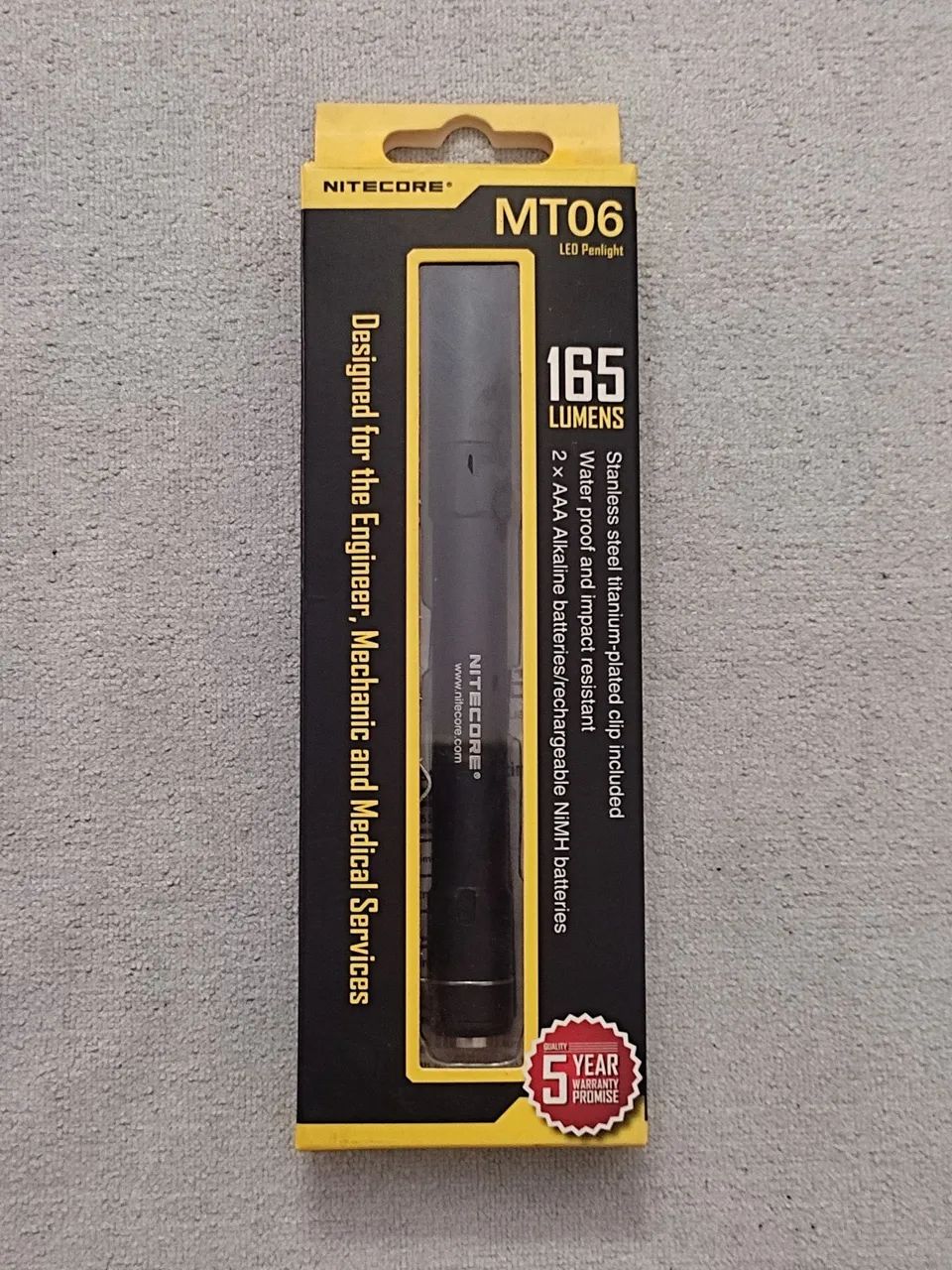 Lanterna Nitecore MT06 LED Penlight - Acampamento