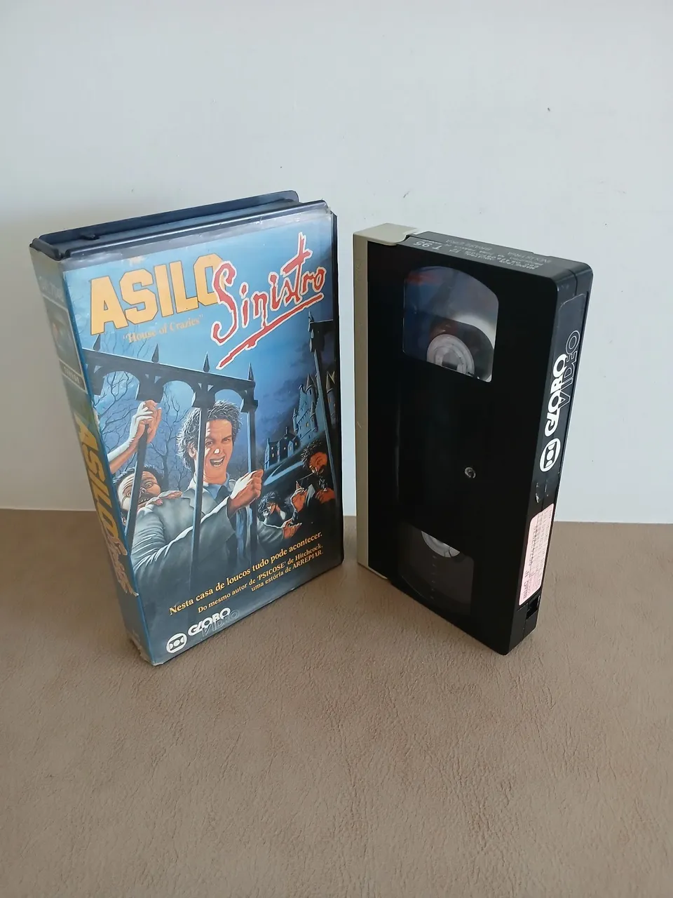 Asilo Sinistro - VHS de Colecionador - Raro