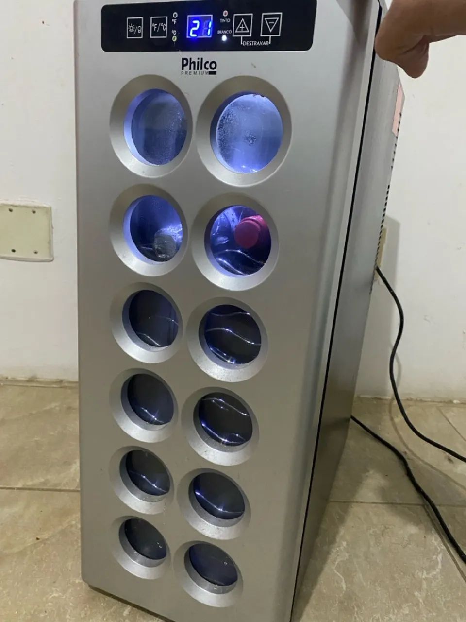 Adega Climatizada Philco 12 Garrafas - Foto 3