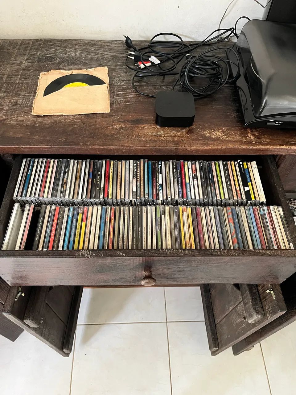 Lote de 700 CDs ORIGINAIS  - Foto 3