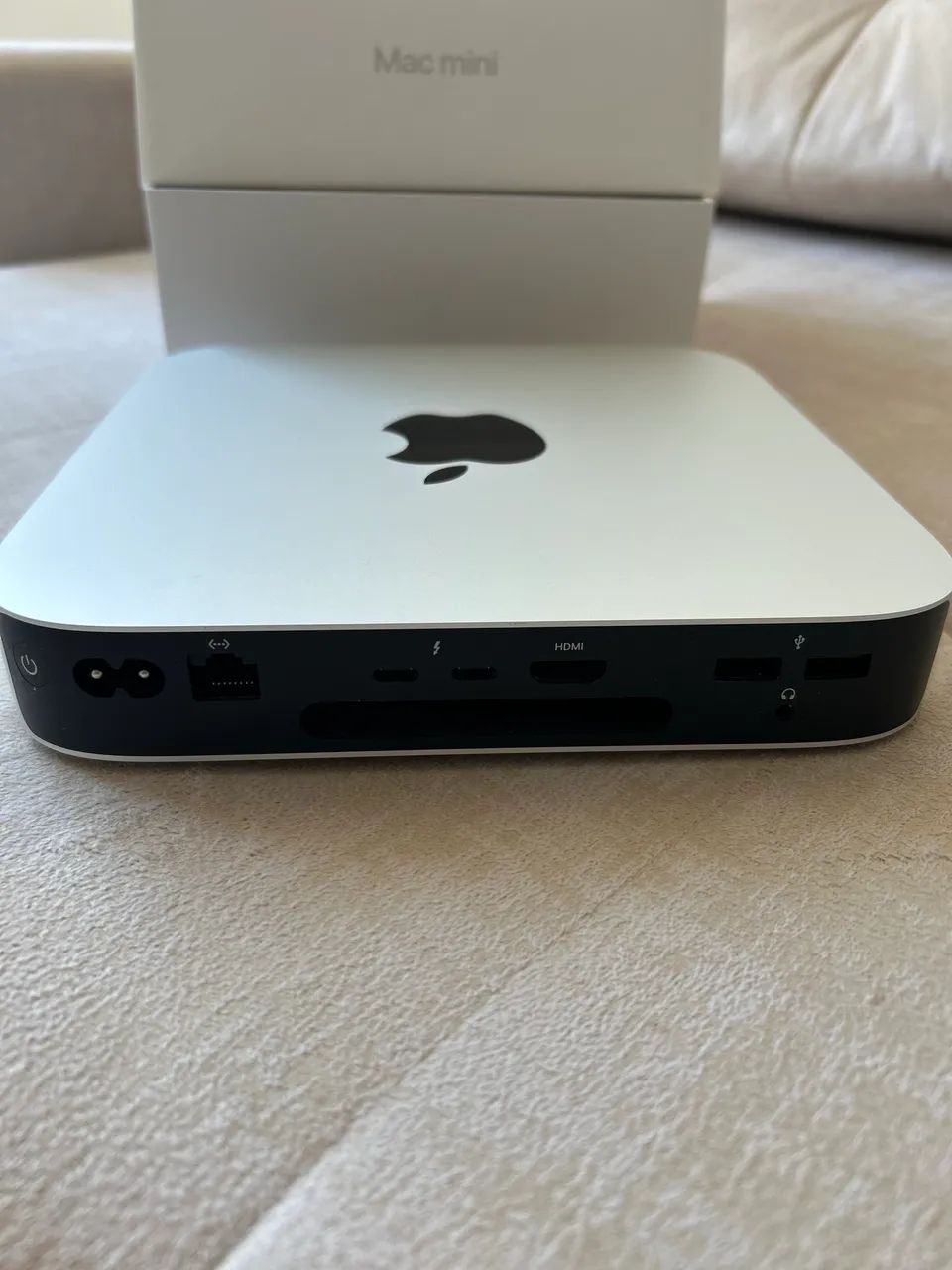 Mac Mini Apple M2 / 256Gb SSD / 8Gb de memória - Computadores e