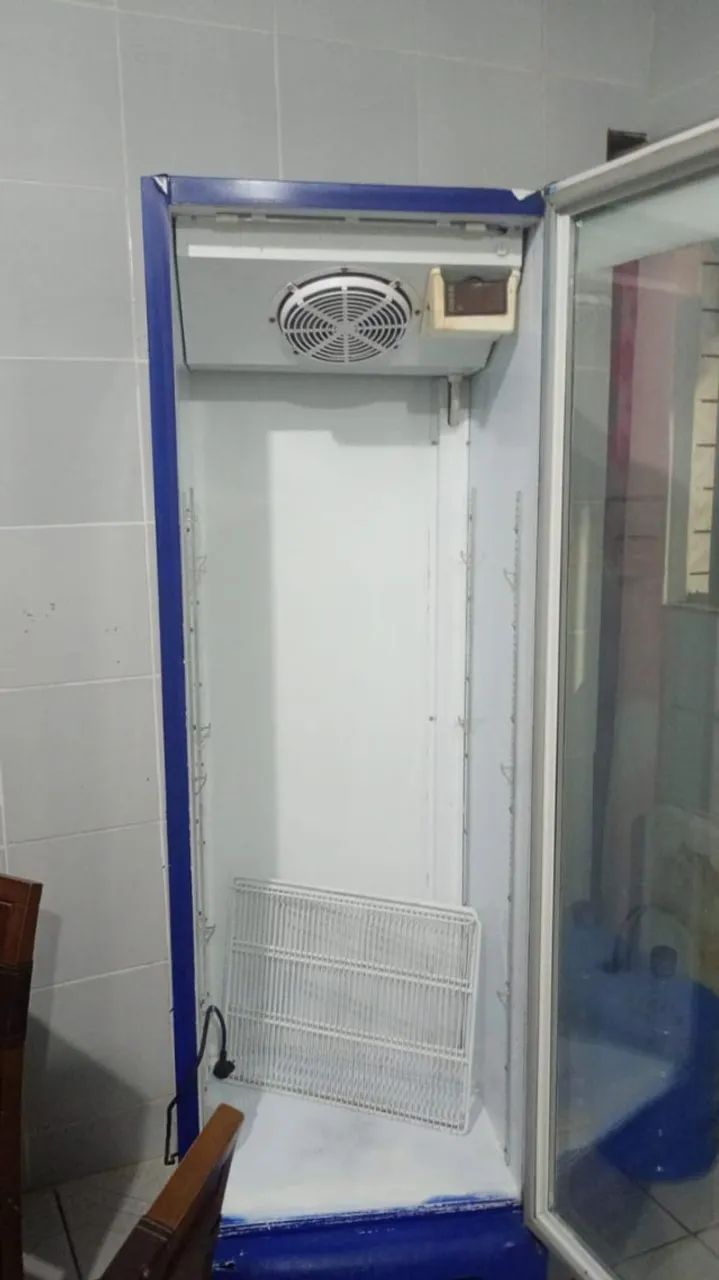 Freezer Vertical Expositor com Porta de Vidro - Foto 3