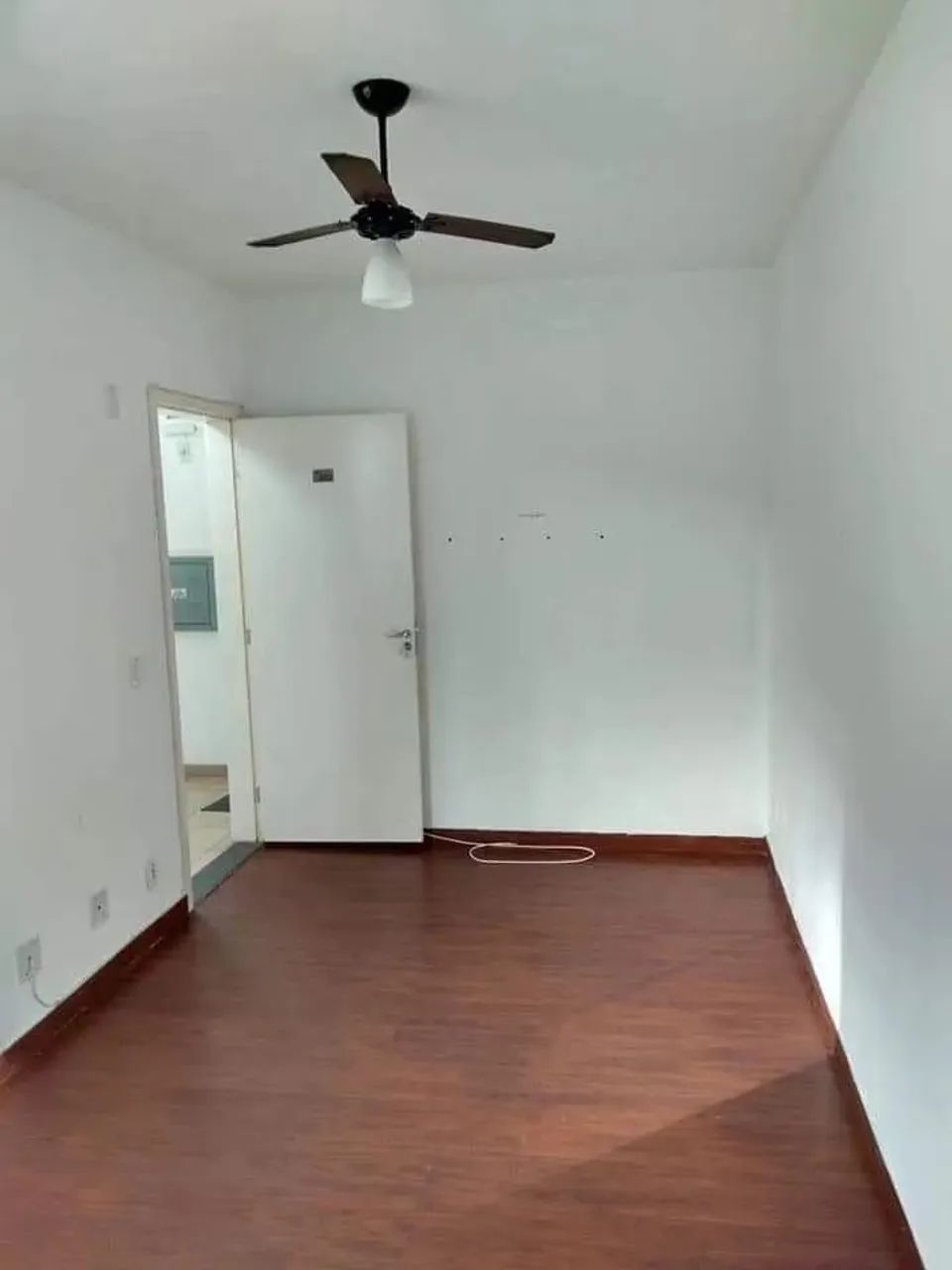 Apartamento com 2 quartos à venda, 46 m² por R$ 196.800 - Parque Aeroporto - Taubaté/SP- P