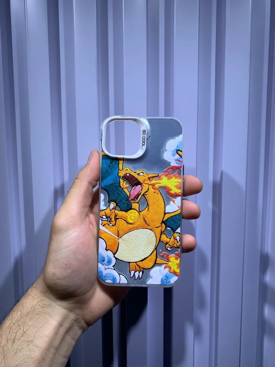 Capinha IPhone 14 Charizard - Foto 3