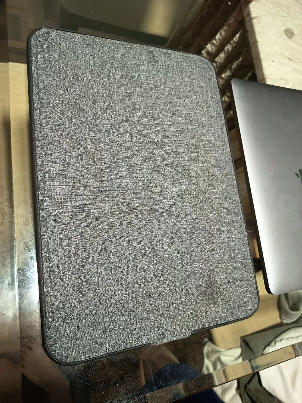 MacBook PRO 2017 tela 13 polegadas 8GB RAM + carregador e capa - Foto 3