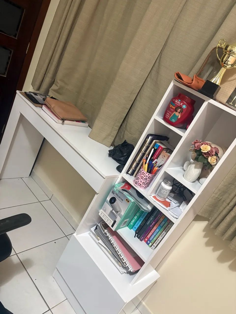 Escrivaninha  - Foto 4