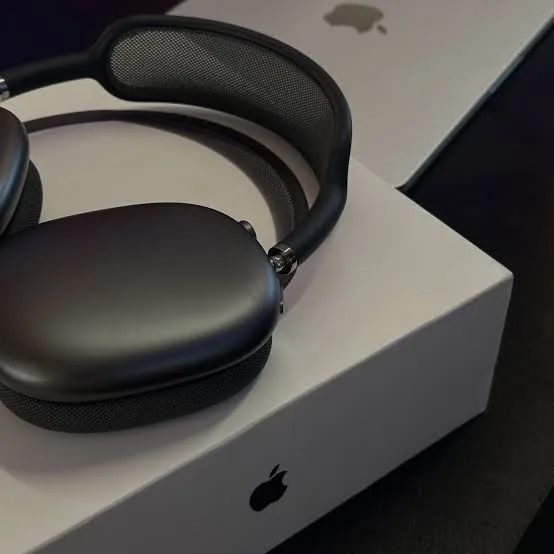 Headphone 