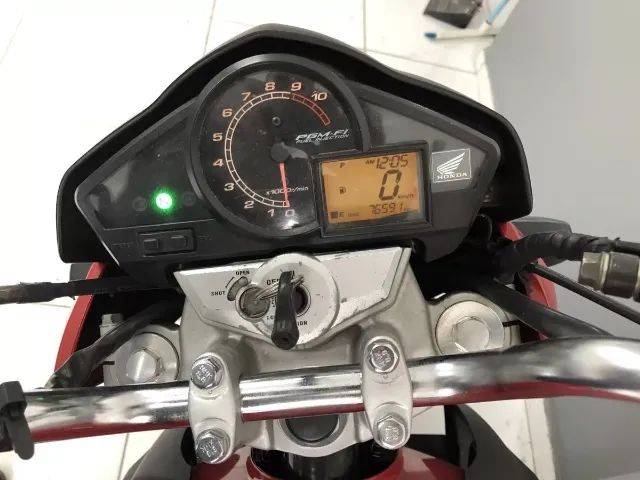 CB 300R 2012 - Foto 3