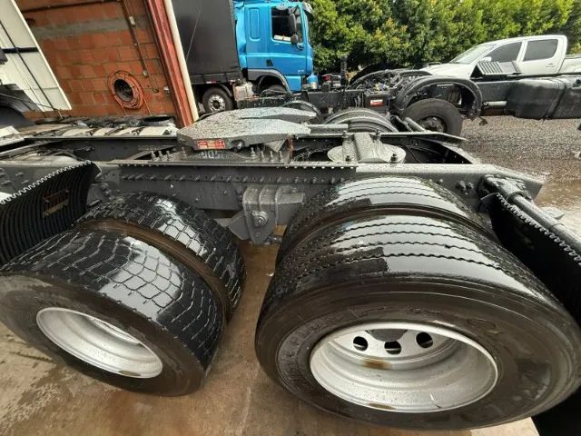 VOLVO FH 460 2014 6X2 GLOBETROTTER - Foto 4