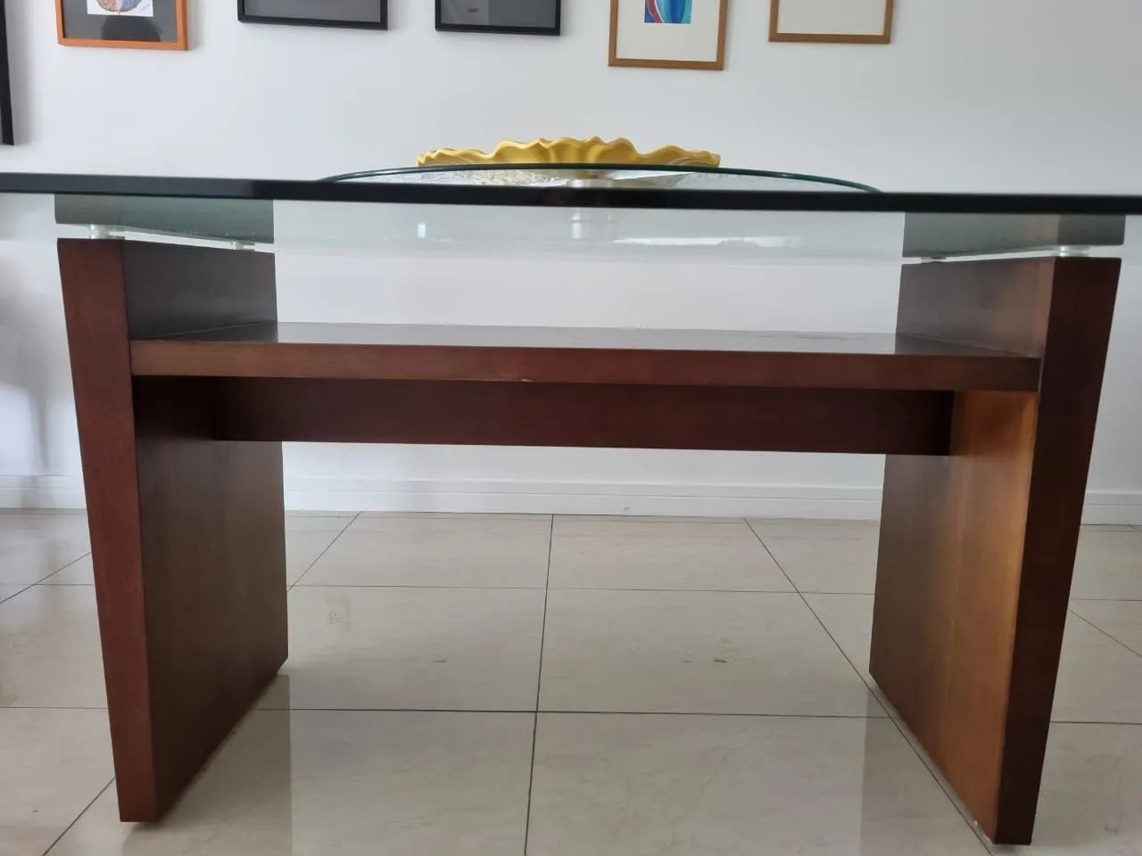 Mesa de jantar para10 lugares (sem cadeiras) e buffet. - Foto 2