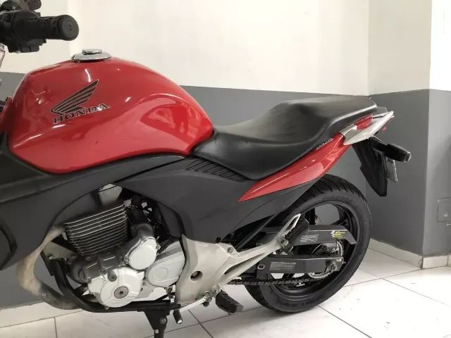 CB 300R 2012 - Foto 2