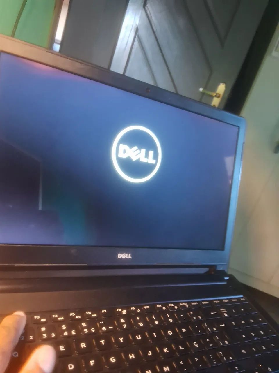 Notebook DELL Core i5 7 Geração 8GB de ram