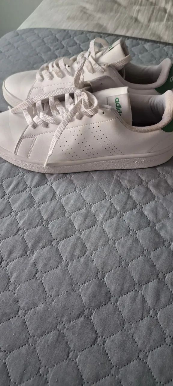 Tênis Adidas Tamanho 40 - Foto 4