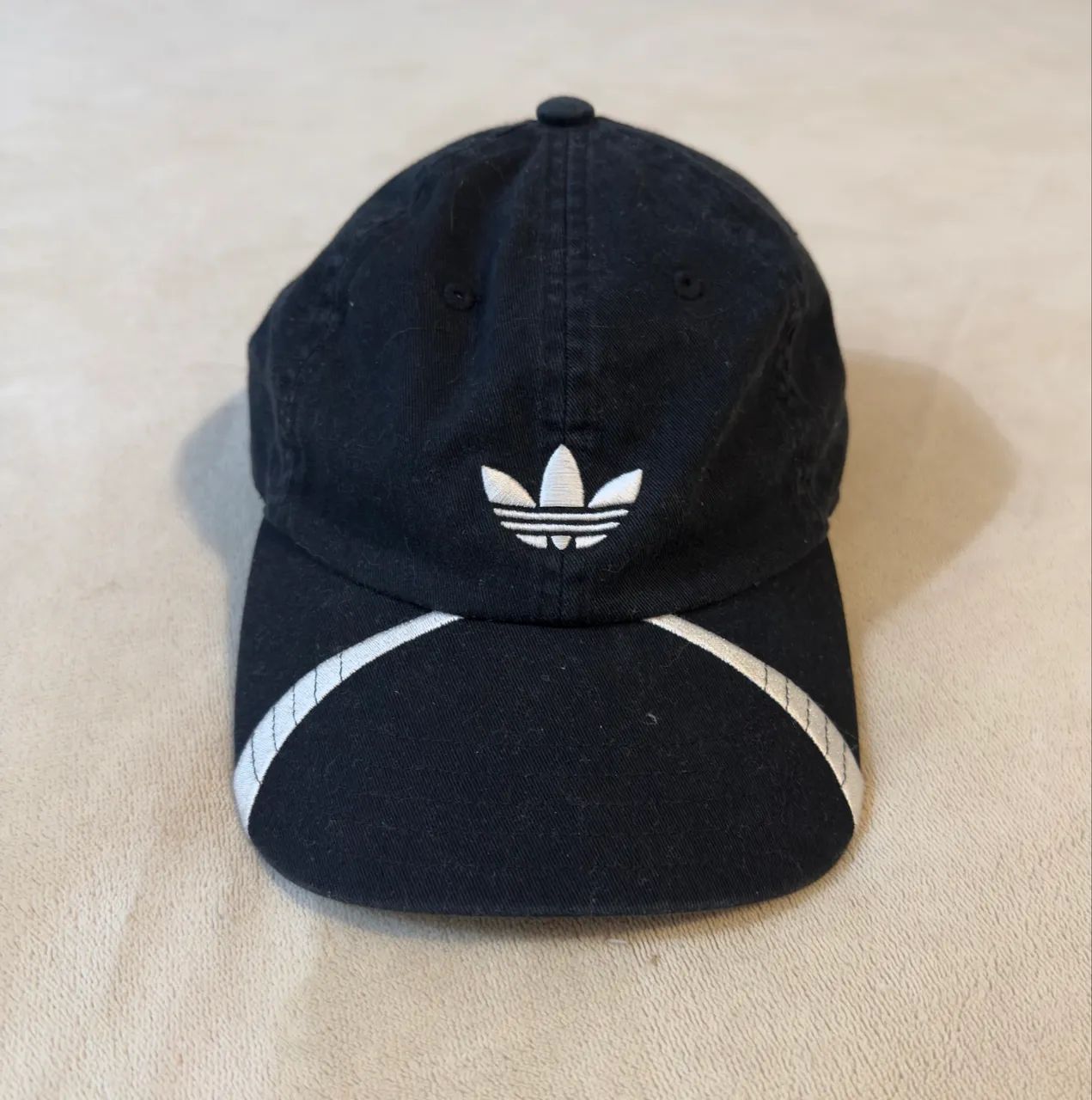 Boné Adidas Originals