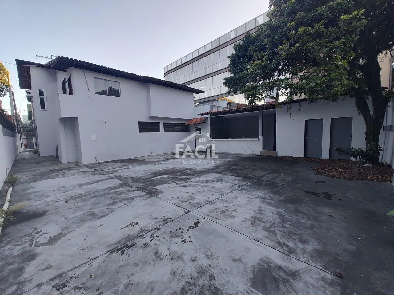Casa Comercial para Locação em Enseada do Suá, Vitória