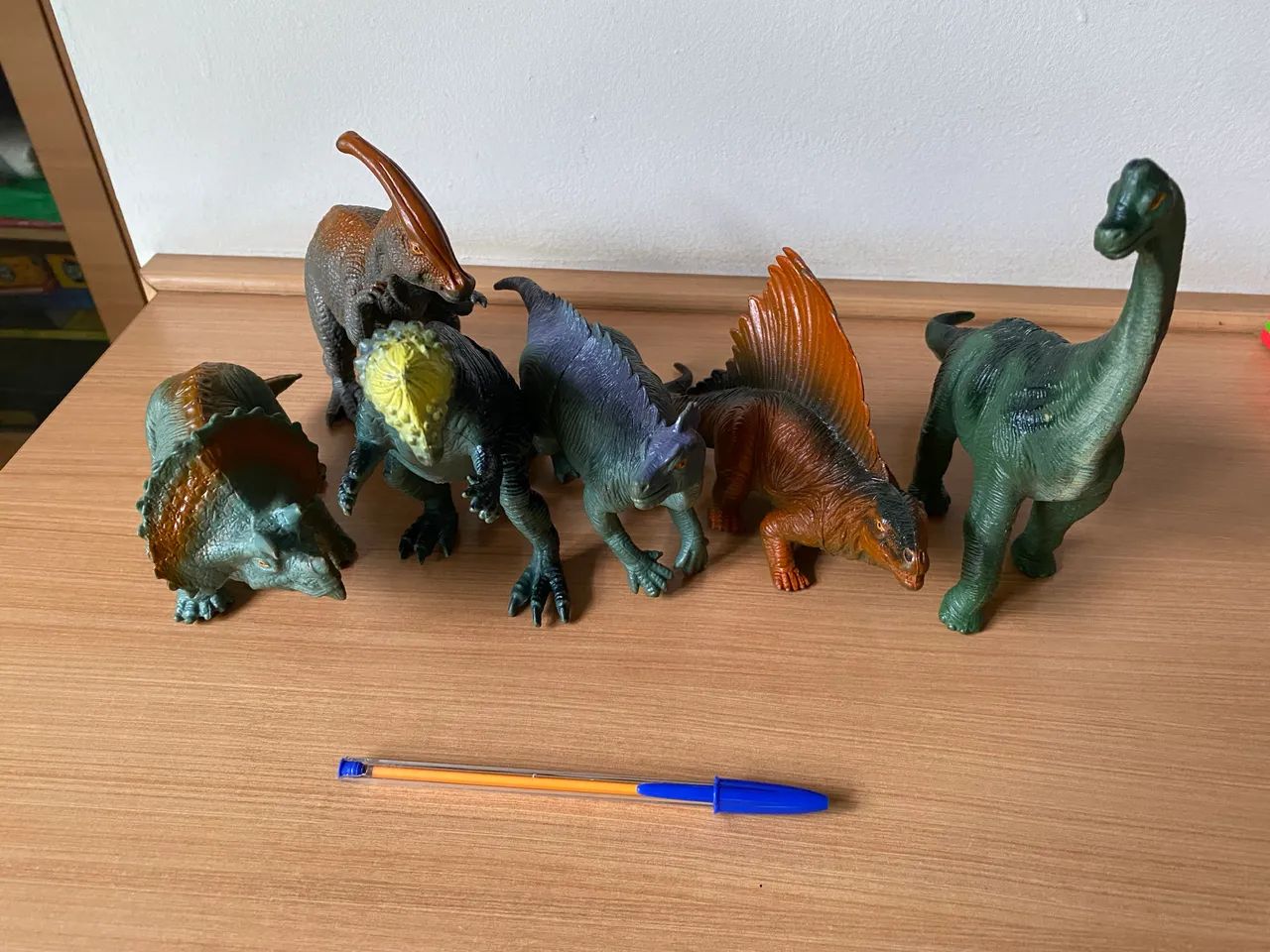Lote miniatura de dinossauros - Foto 5