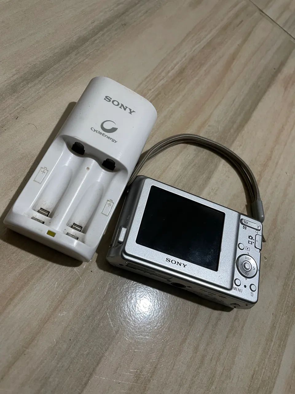 Câmera Sony 10.1 megapixels  - Foto 3