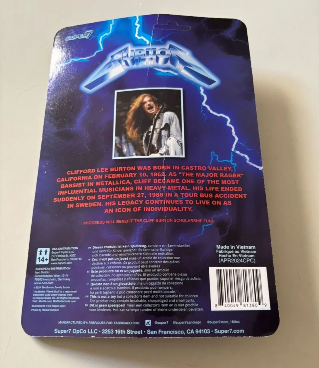 +m+ boneco cliff burton 9,5cm metallica - importado lacrado - Foto 2