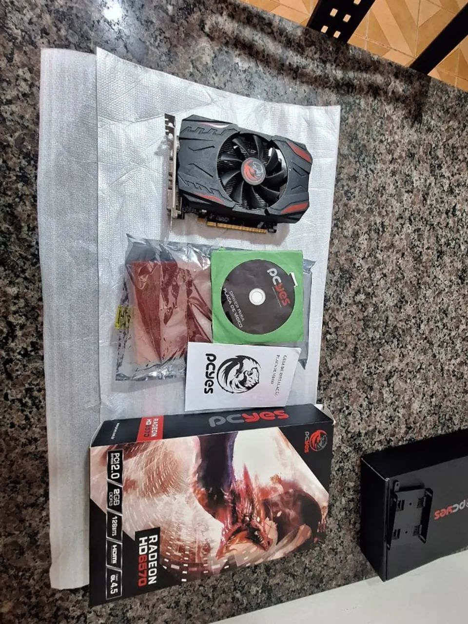 Placa de Video radeon 6570 2 GB