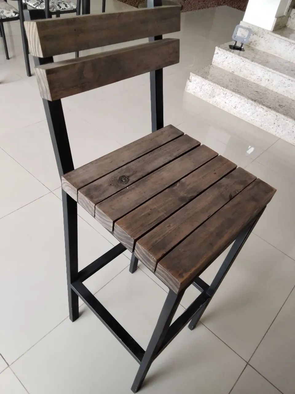 Banqueta rústica 