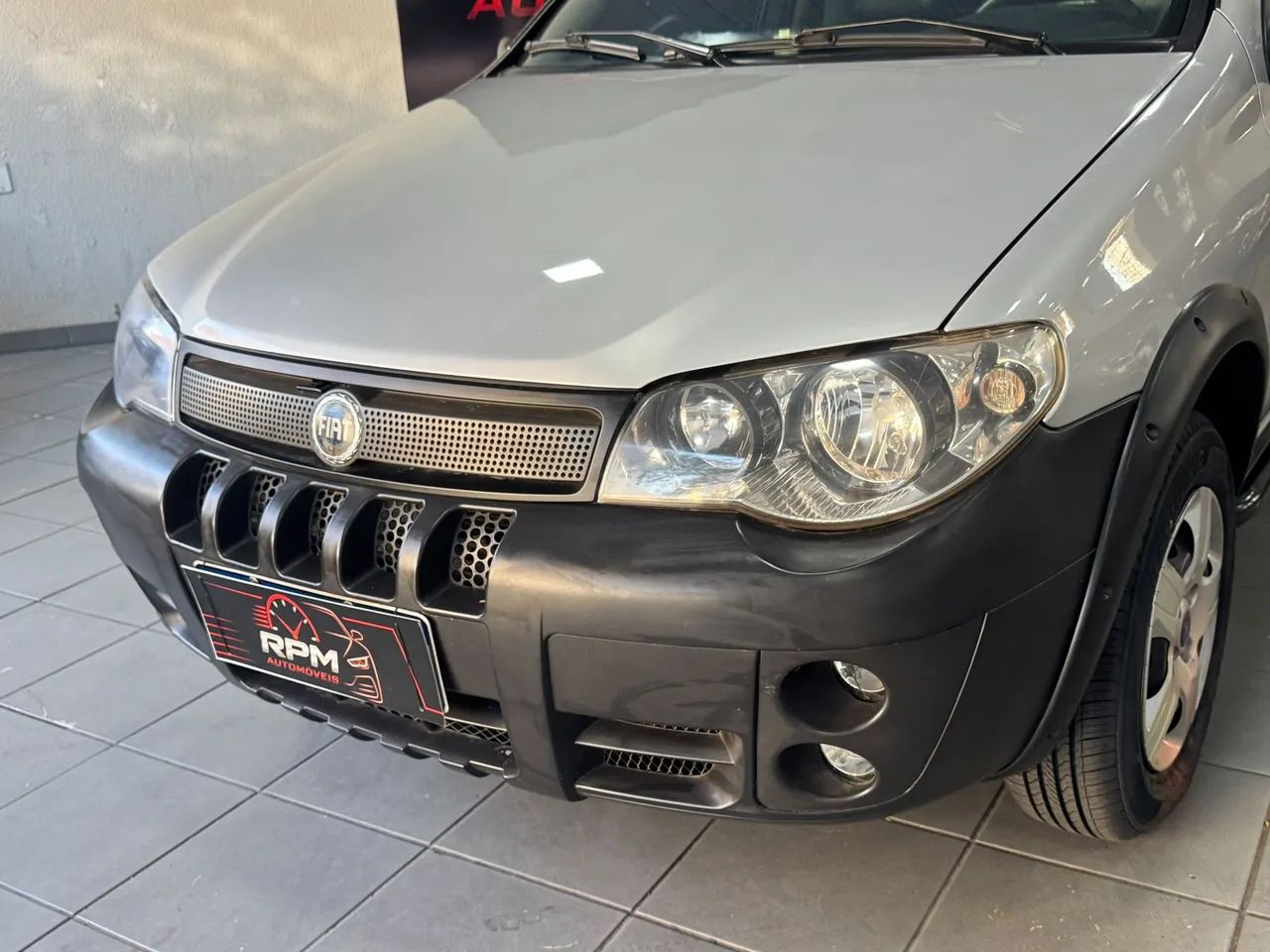 Fiat Strada 1.4 MPI Fire Flex 8V CE 2007 - Foto 2
