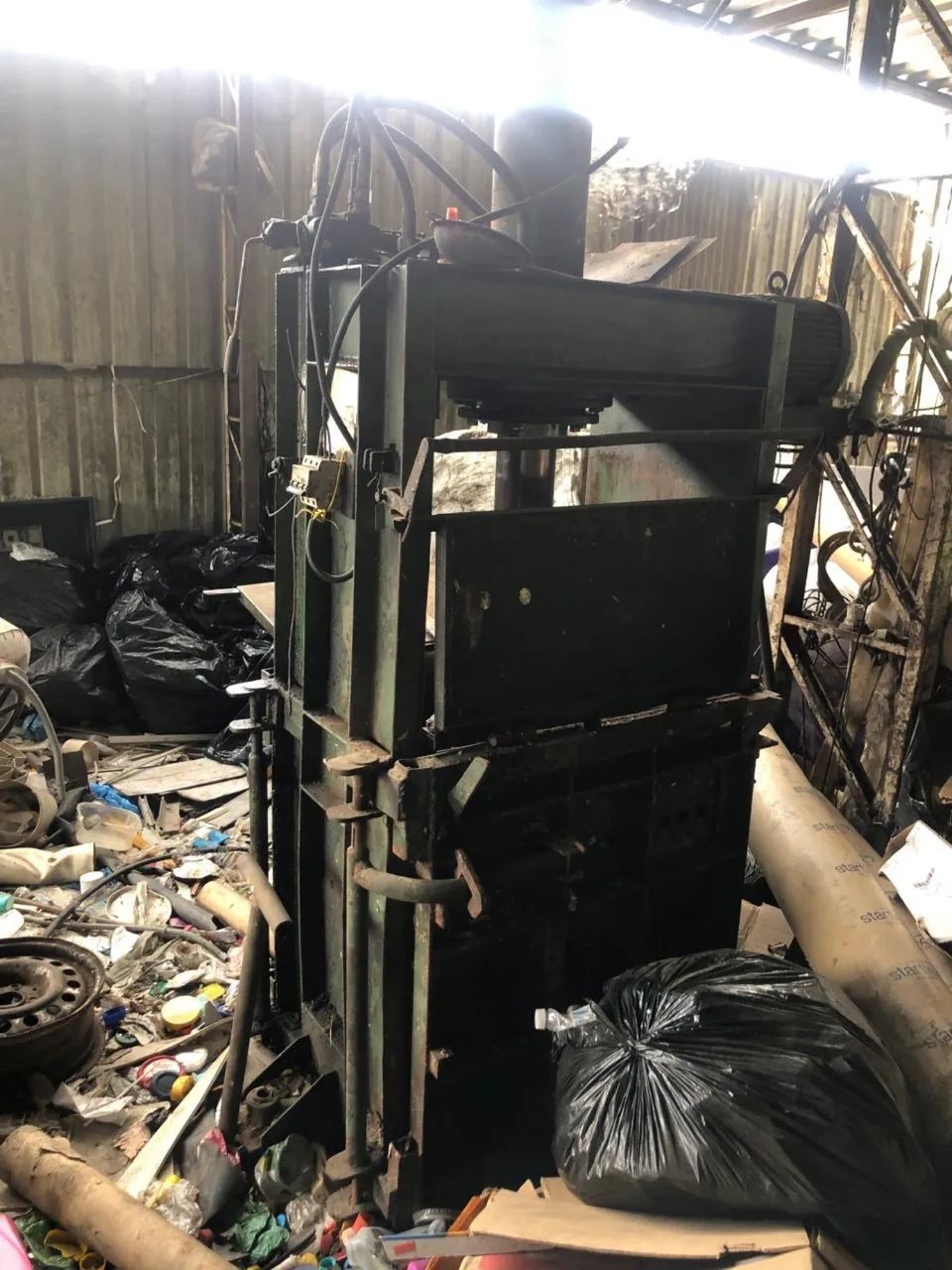 Prensa hidráulica compactação de reciclagem 