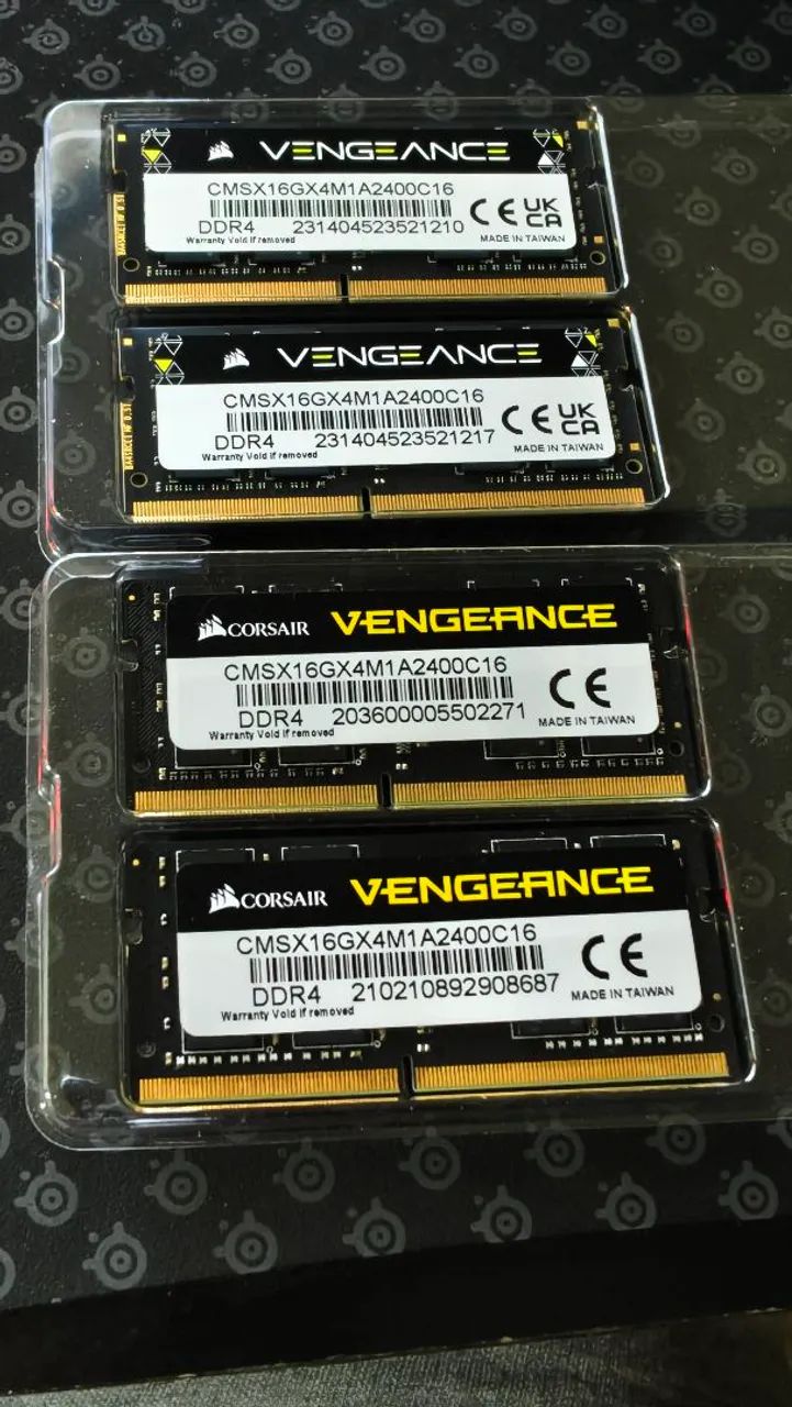 Memória Notebook 64gb DDR4 Corsair Vengeance 2400mhz<br><br>4