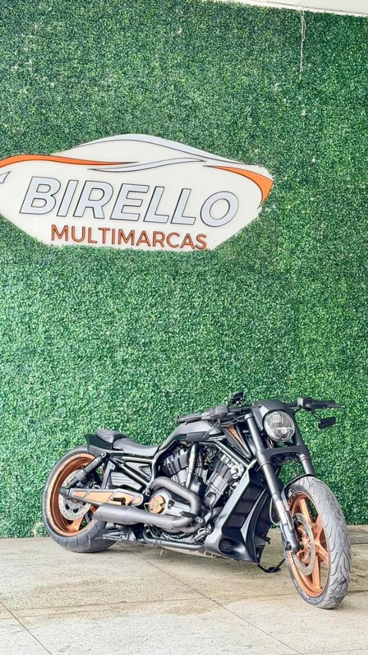 HARLEY DAVIDSON/ VRSCF ANO 2012 32000KM