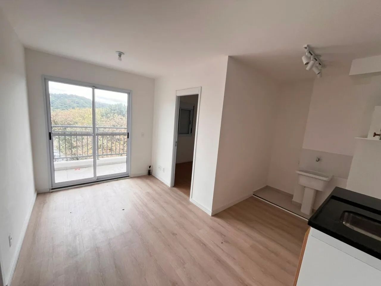 APARTAMENTO 2 QUARTOS COM VARANDA METRO VILA SÔNIA FL14 - Foto 3